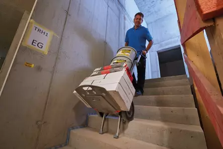 Akkukäyttöinen Porraskiipijä AAT CargoMaster CC160 – Nopea & Helppo, Kantavuus 160 kg - AAT Cargomaster - A10016000 - 2